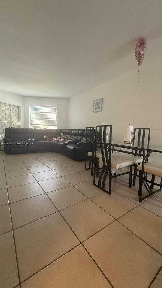 Small Image of 1719 NORTH EAST MIAMI GARDENS DR #230, Miami Number 10