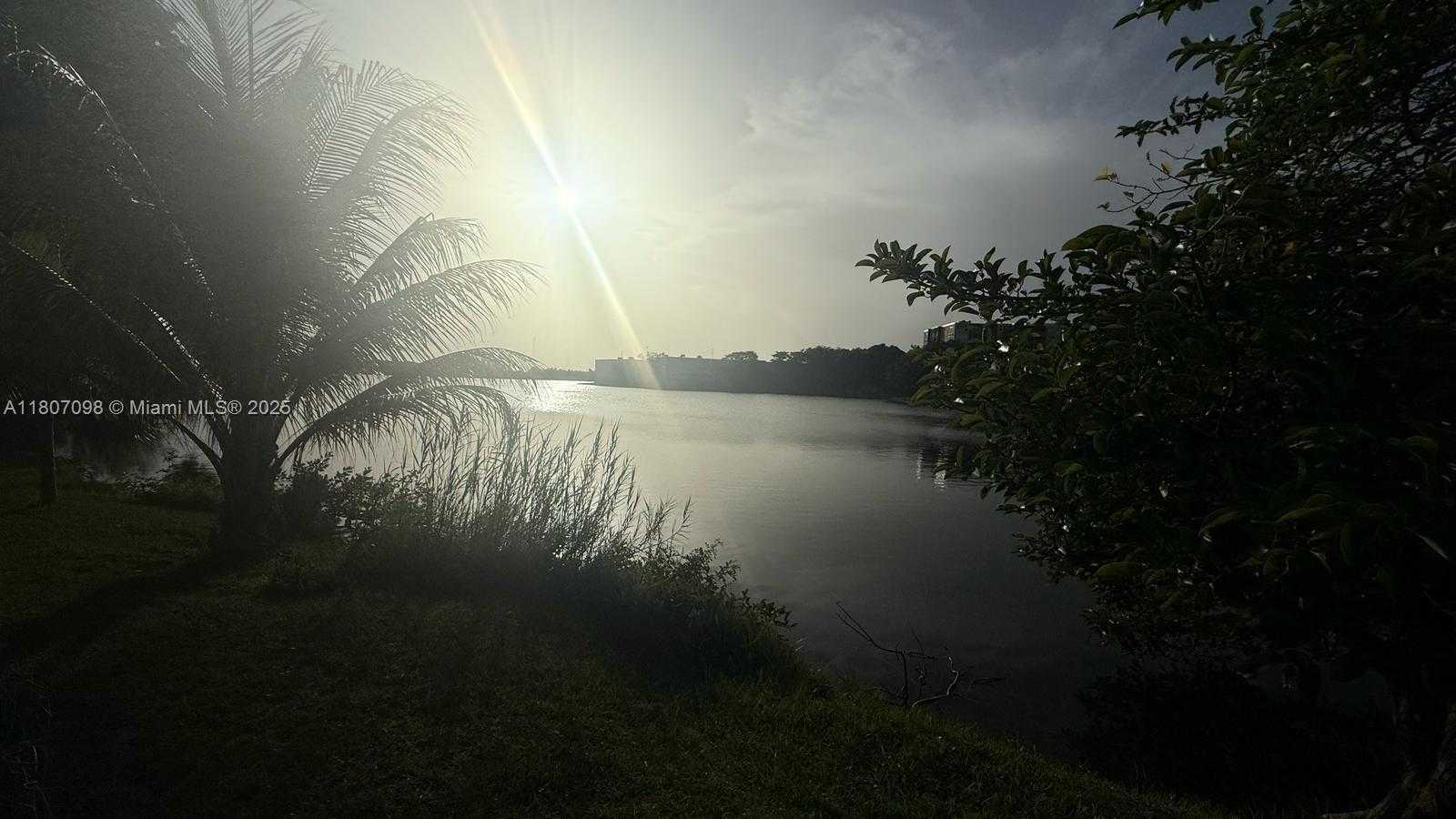 Small Image of 1719 NORTH EAST MIAMI GARDENS DR #230, Miami Number 3