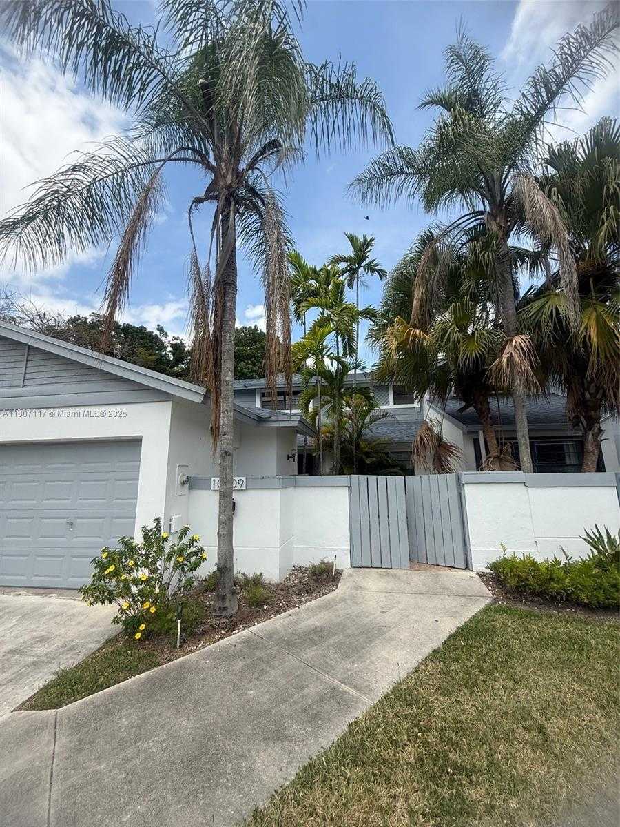 Small Image of 10109 NORTH WEST 52ND TER, Doral Number 5
