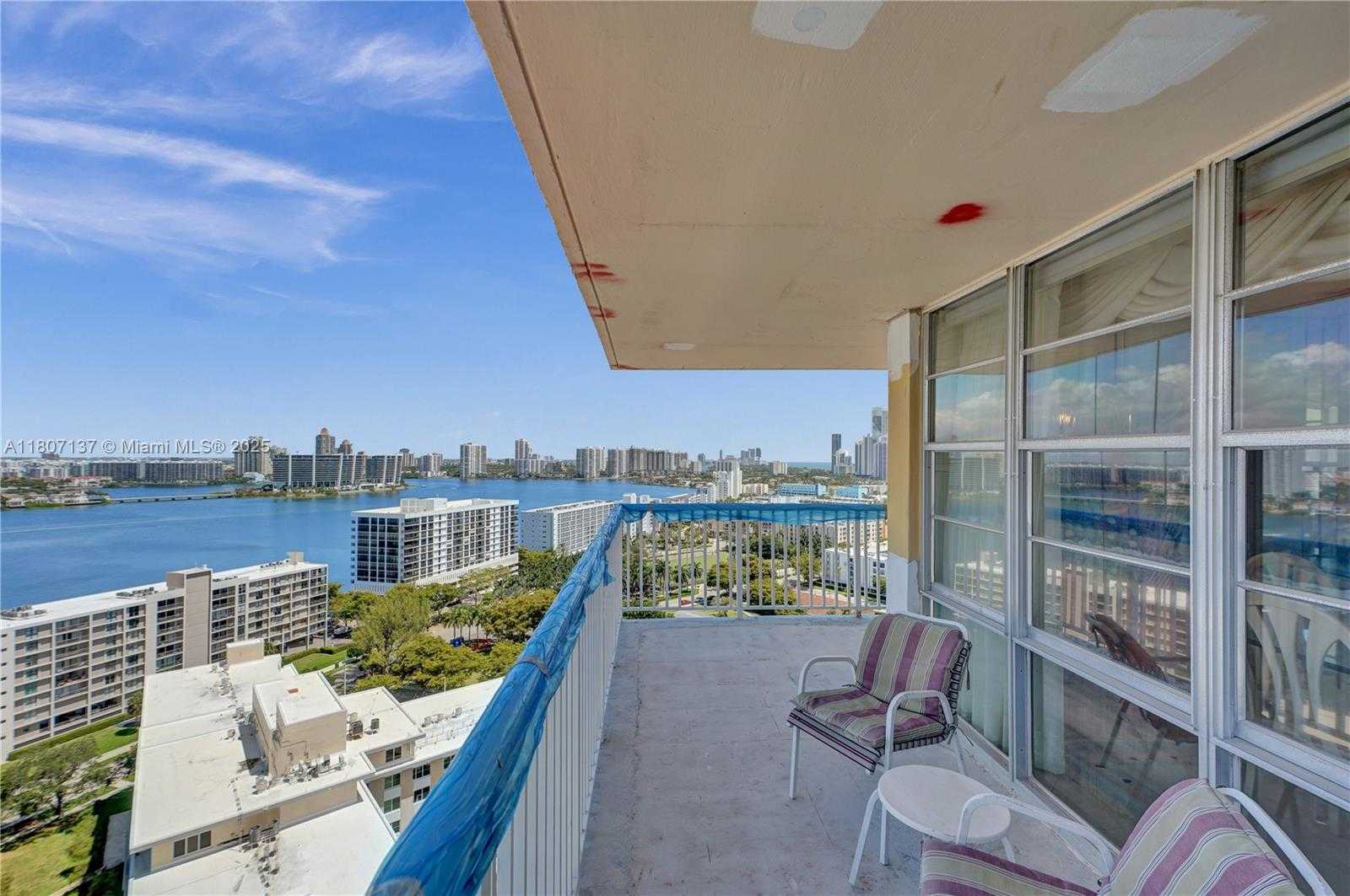 Small Image of 231 174TH ST #2319, Sunny Isles Beach Number 21