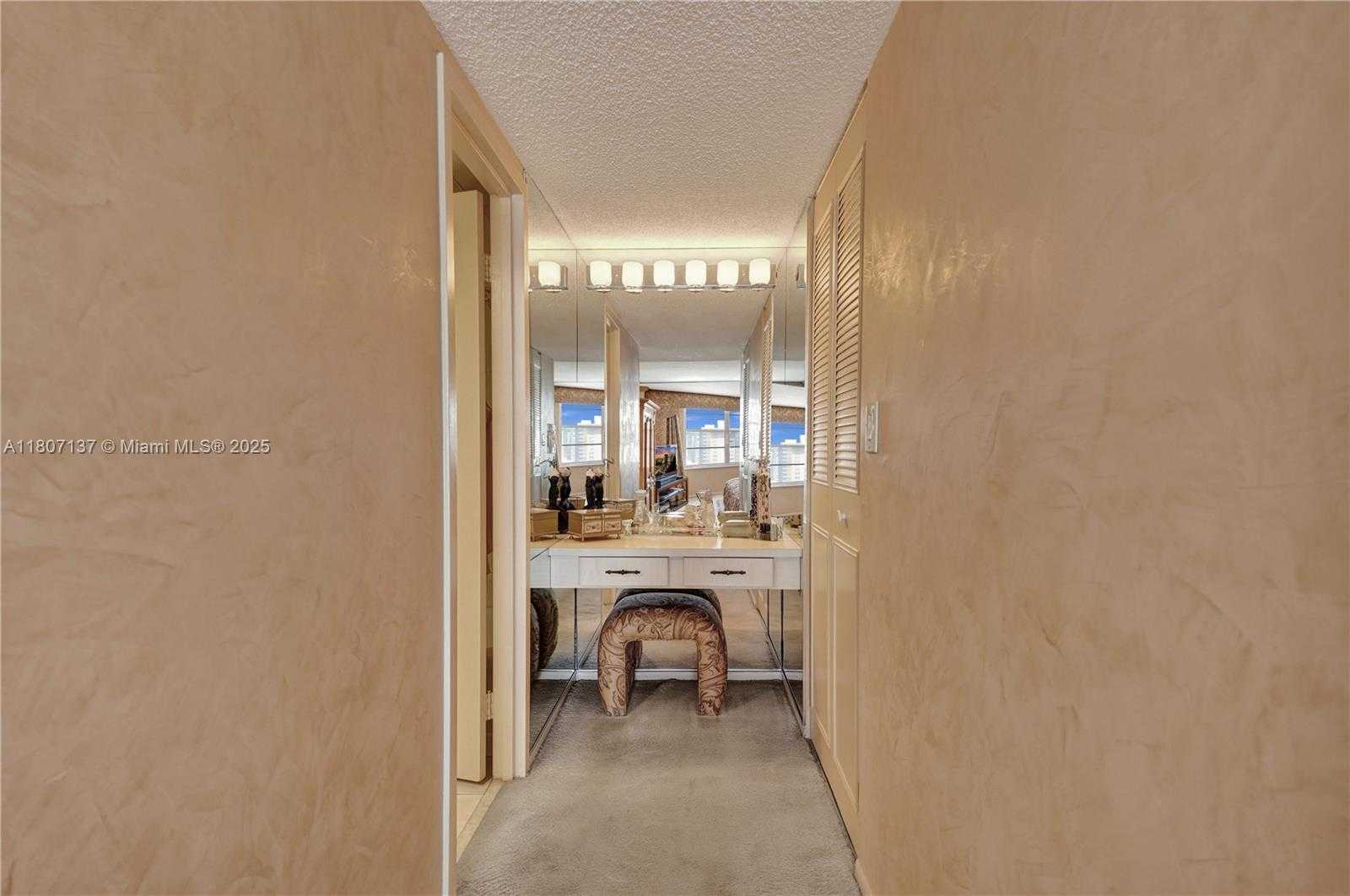 Small Image of 231 174TH ST #2319, Sunny Isles Beach Number 40