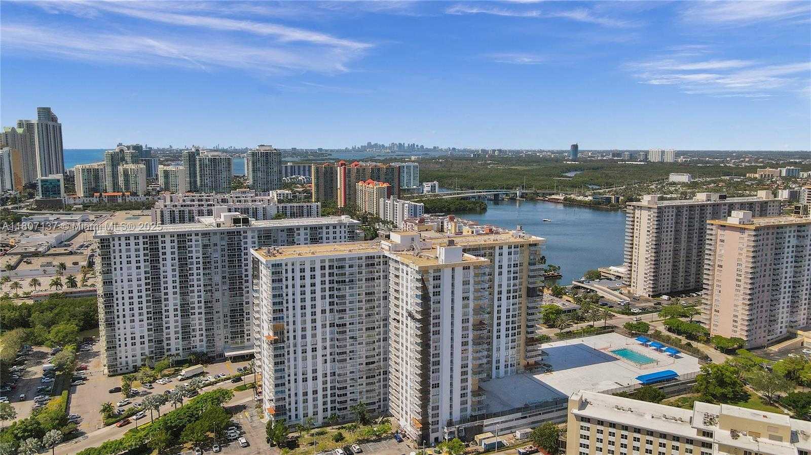 Small Image of 231 174TH ST #2319, Sunny Isles Beach Number 57