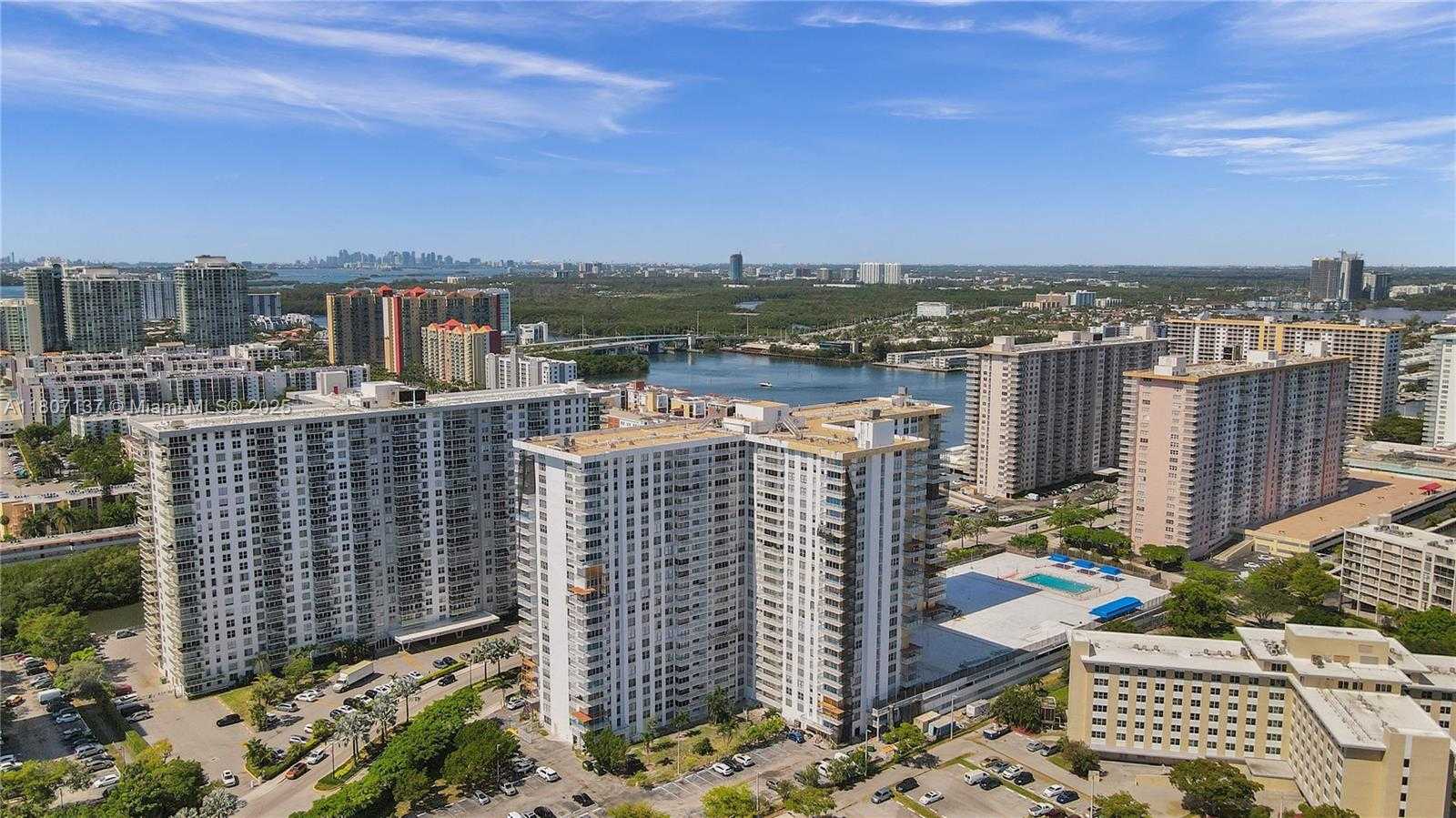 Small Image of 231 174TH ST #2319, Sunny Isles Beach Number 59
