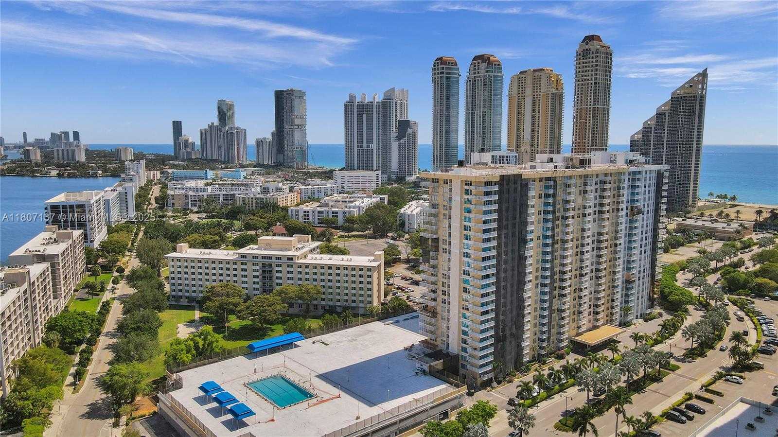 Small Image of 231 174TH ST #2319, Sunny Isles Beach Number 68