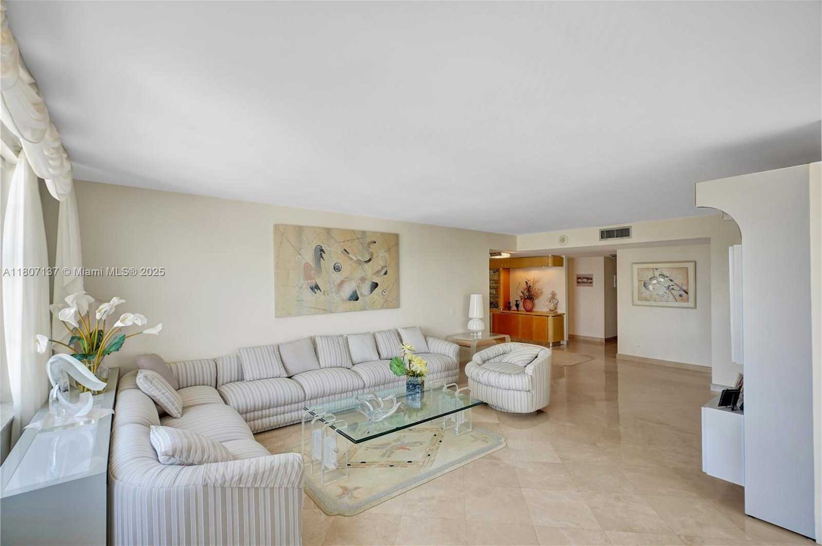 Small Image of 231 174TH ST #2319, Sunny Isles Beach Number 9