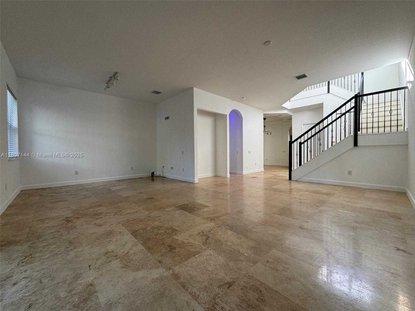 Small Image of 826 EAST SPINNAKER DR E, Hollywood Number 6