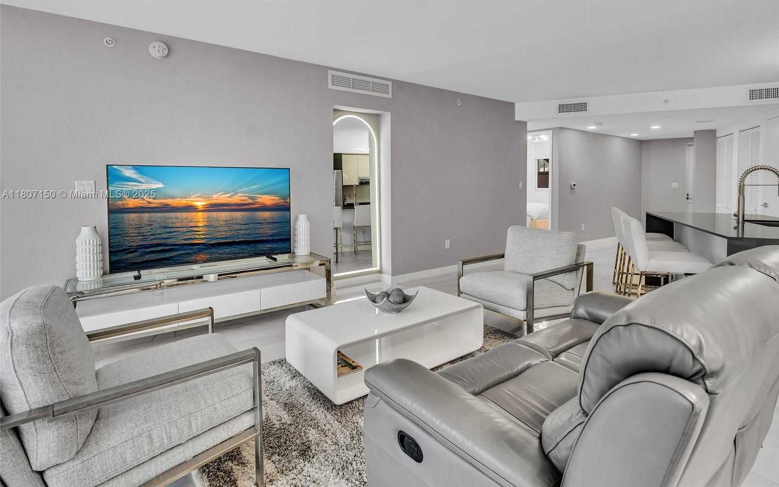 Small Image of 9821 EAST BAY HARBOR DR #302, Bay Harbor Islands Number 13