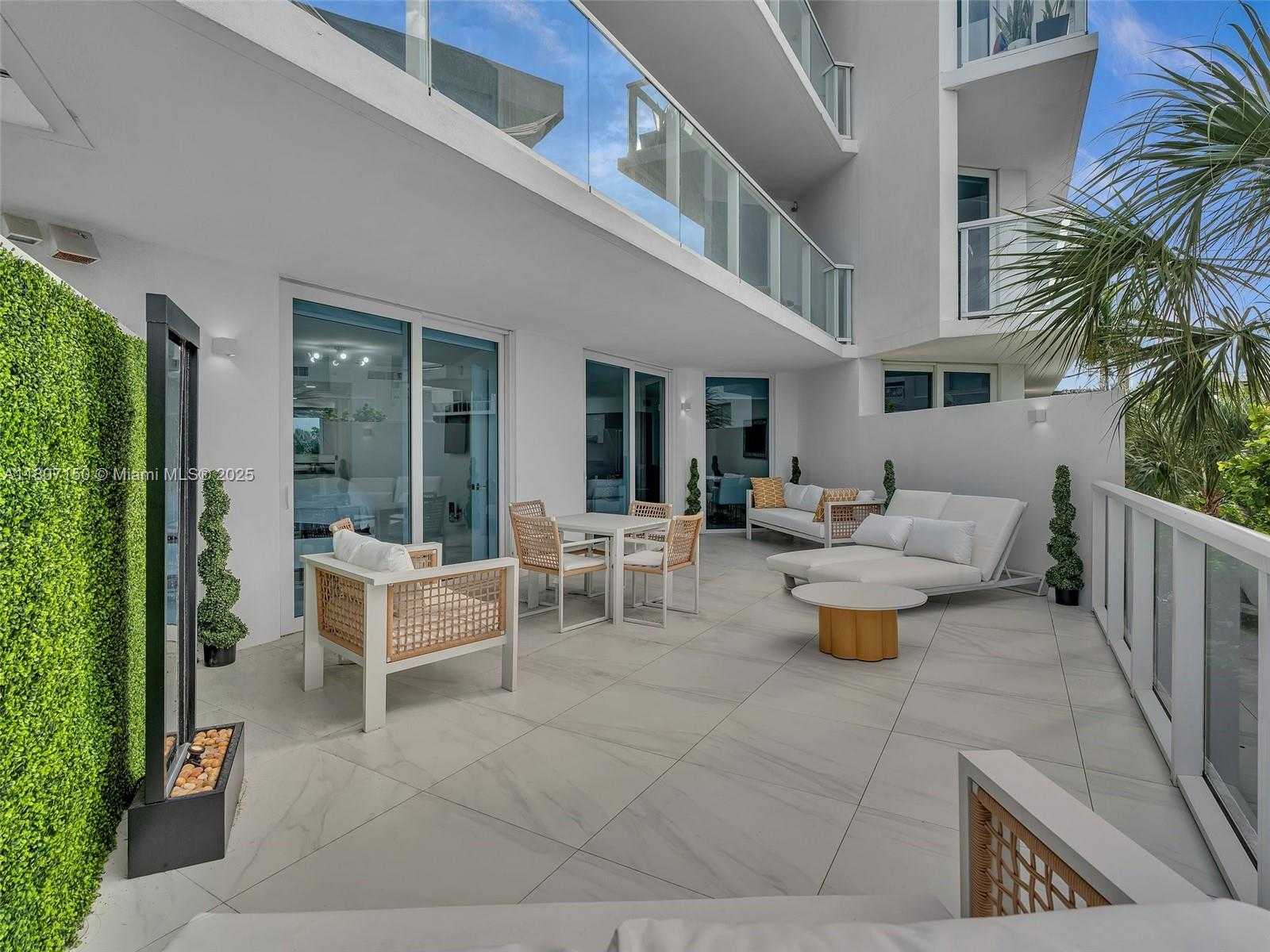 Small Image of 9821 EAST BAY HARBOR DR #302, Bay Harbor Islands Number 18