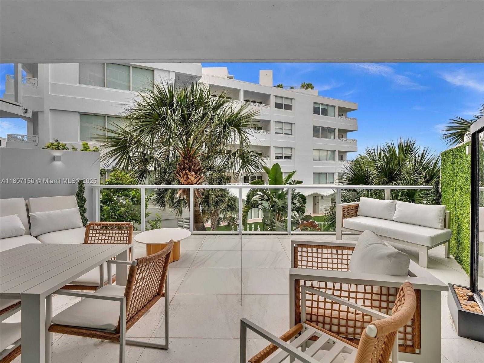 Small Image of 9821 EAST BAY HARBOR DR #302, Bay Harbor Islands Number 28