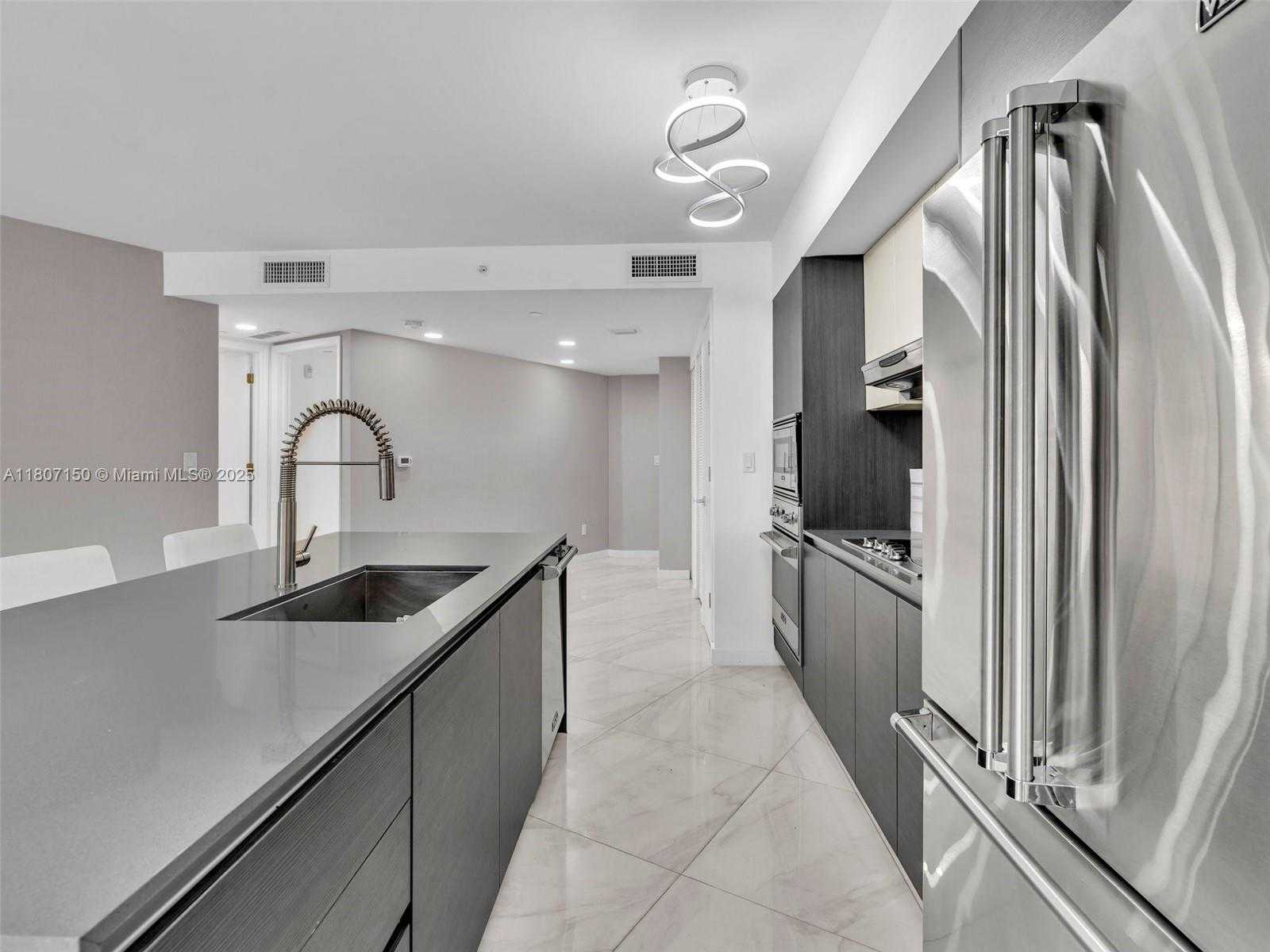 Small Image of 9821 EAST BAY HARBOR DR #302, Bay Harbor Islands Number 4