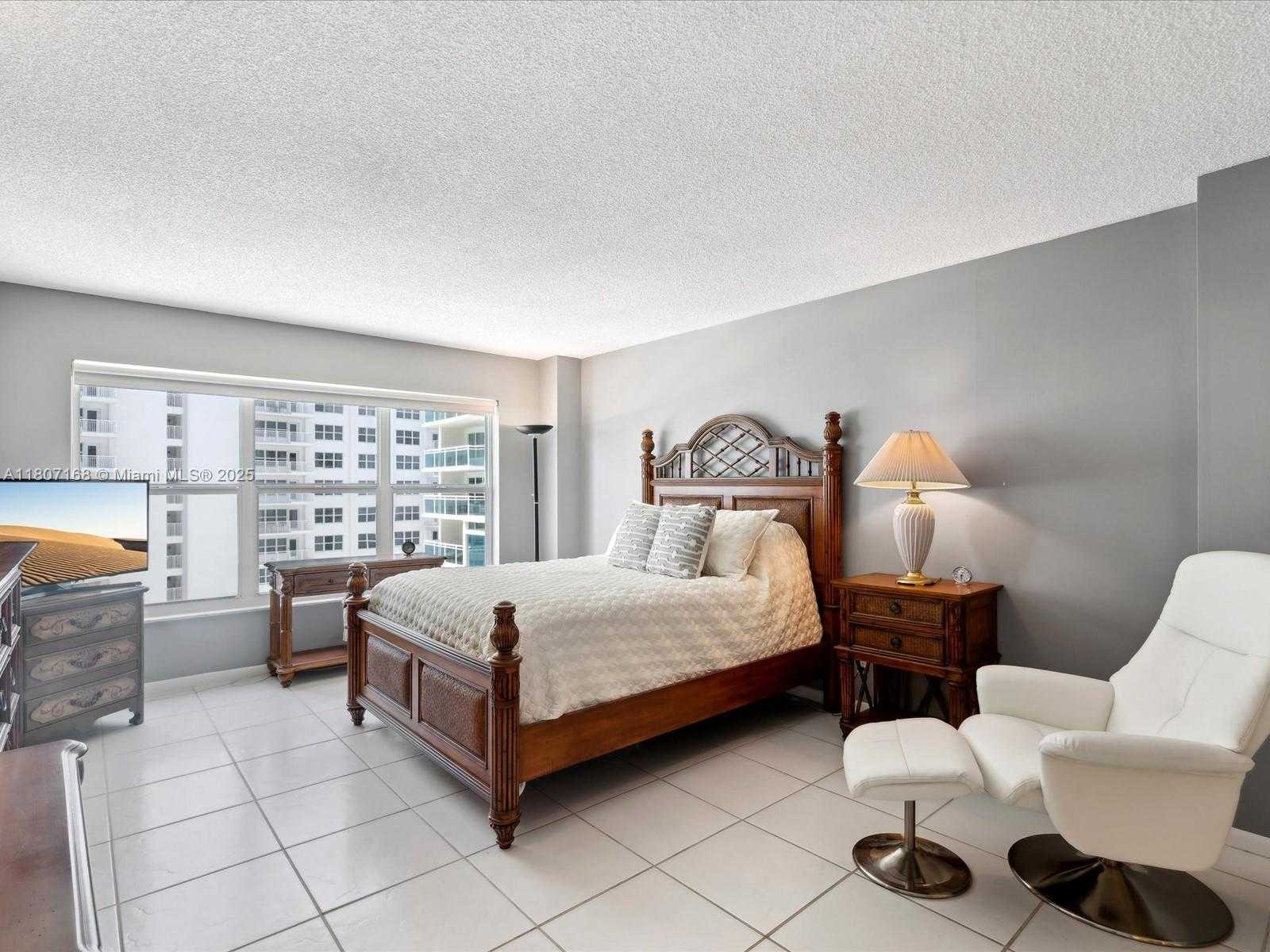Small Image of 3900 GALT OCEAN DR #703, Fort Lauderdale Number 29