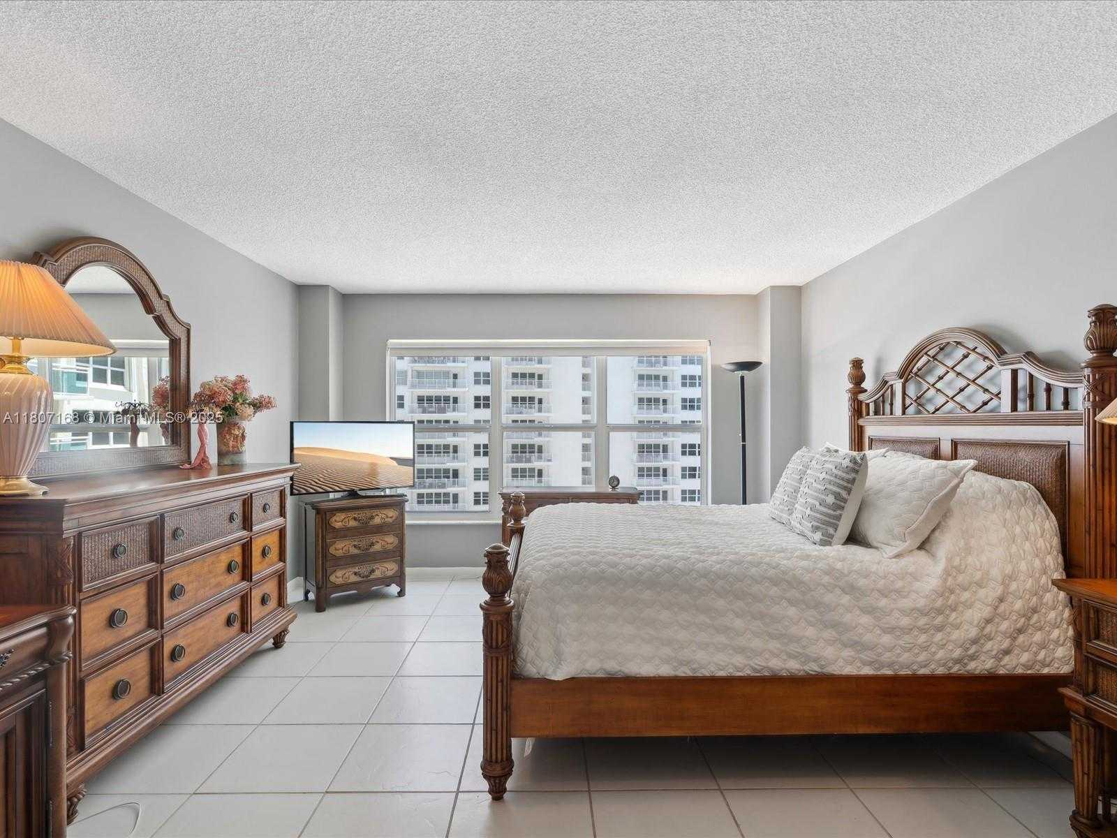 Small Image of 3900 GALT OCEAN DR #703, Fort Lauderdale Number 30
