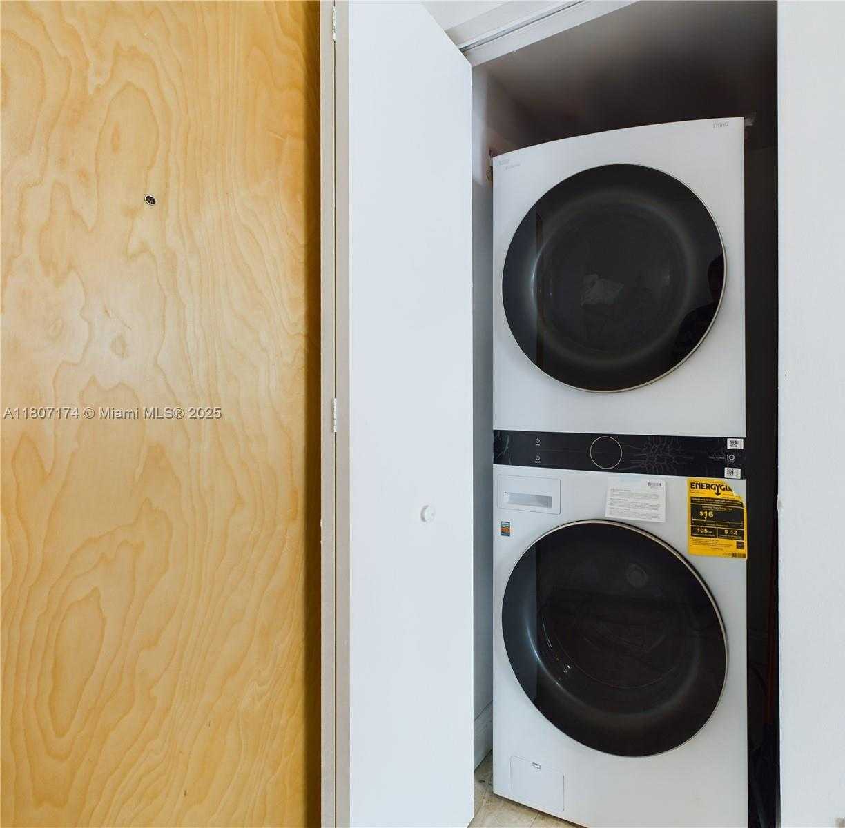 Small Image of 350 SOUTH MIAMI AVE #3013, Miami Number 10