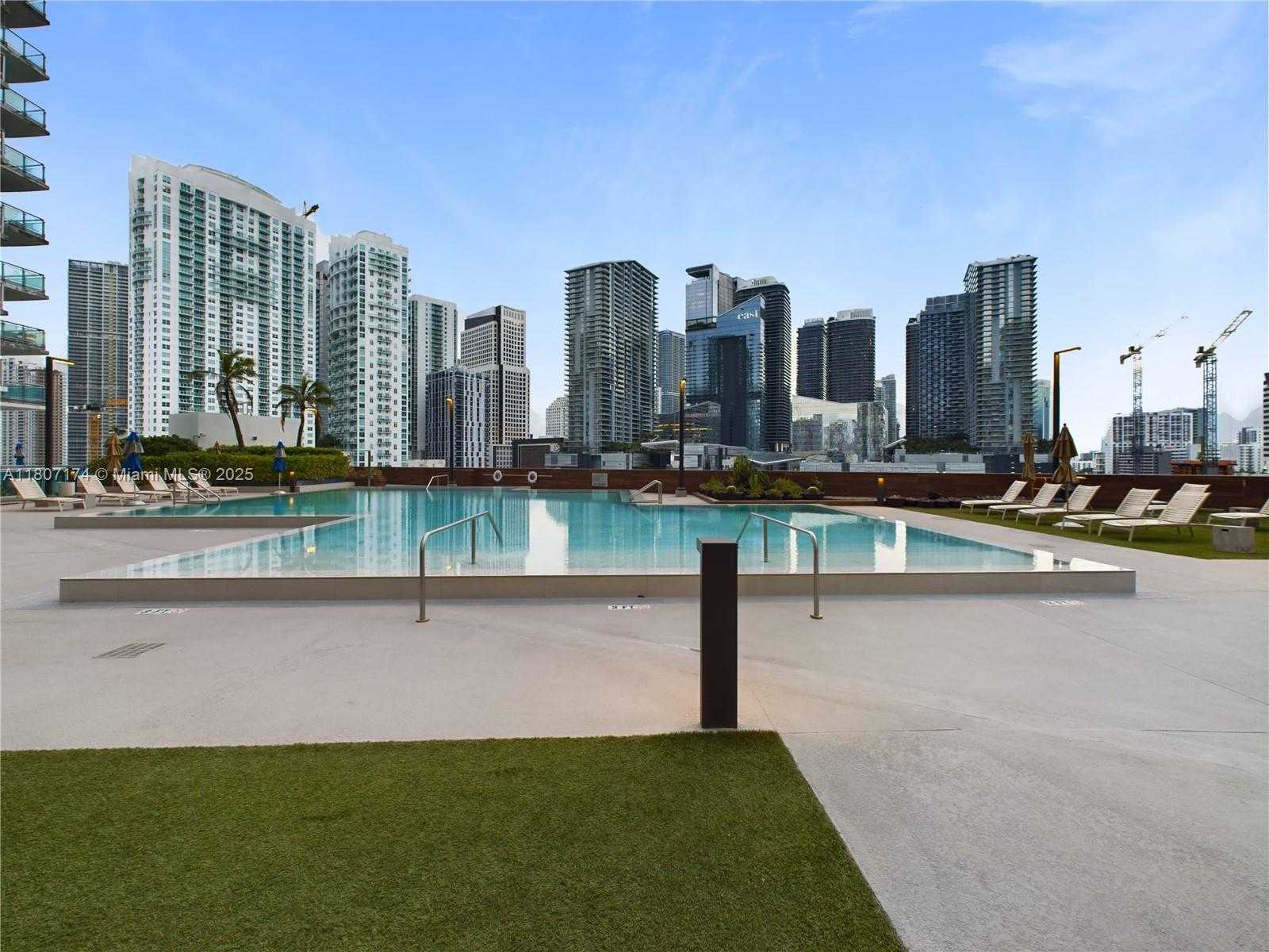 Small Image of 350 SOUTH MIAMI AVE #3013, Miami Number 21