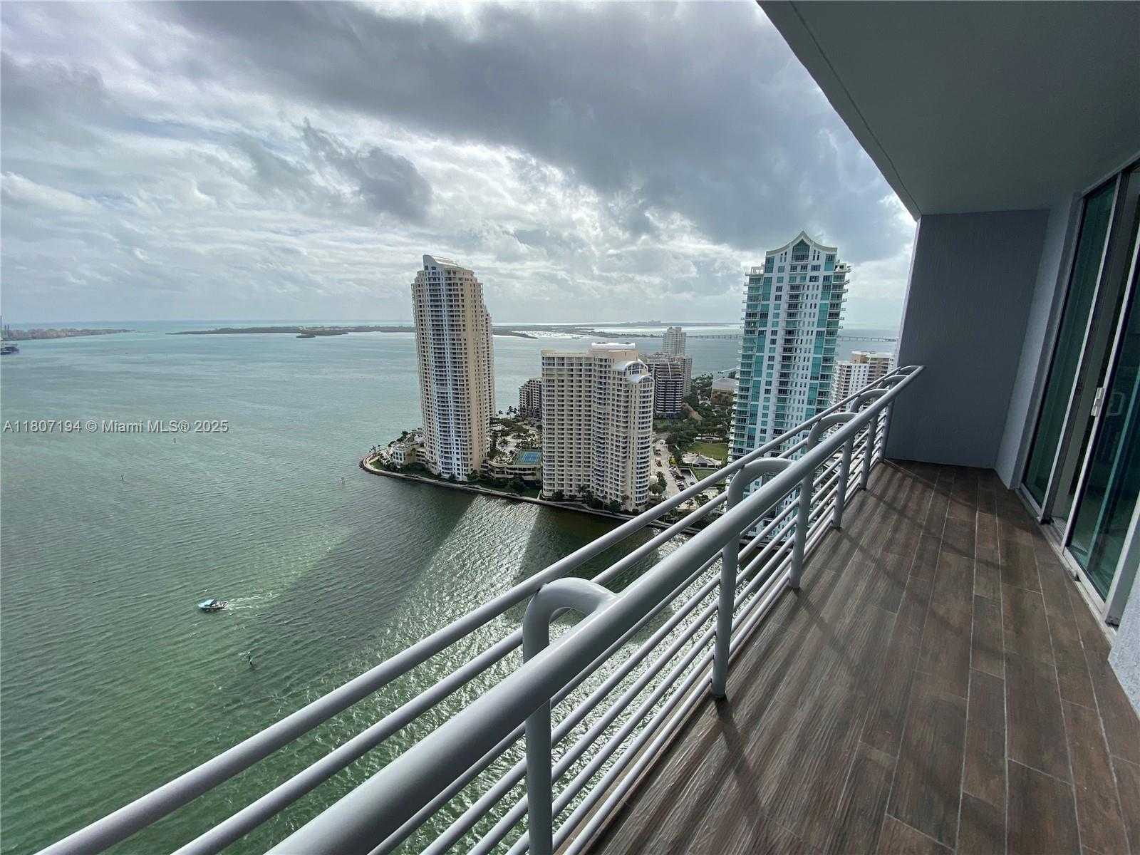 Small Image of 325 SOUTH BISCAYNE BLVD #3926, Miami Number 13