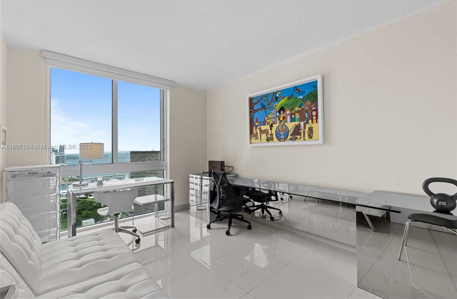 Small Image of 325 SOUTH BISCAYNE BLVD #3926, Miami Number 19