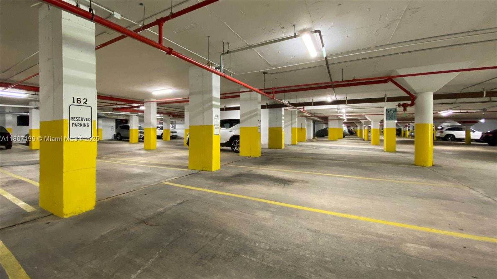 Small Image of 5600 COLLINS AVE #PH C, Miami Beach Number 28