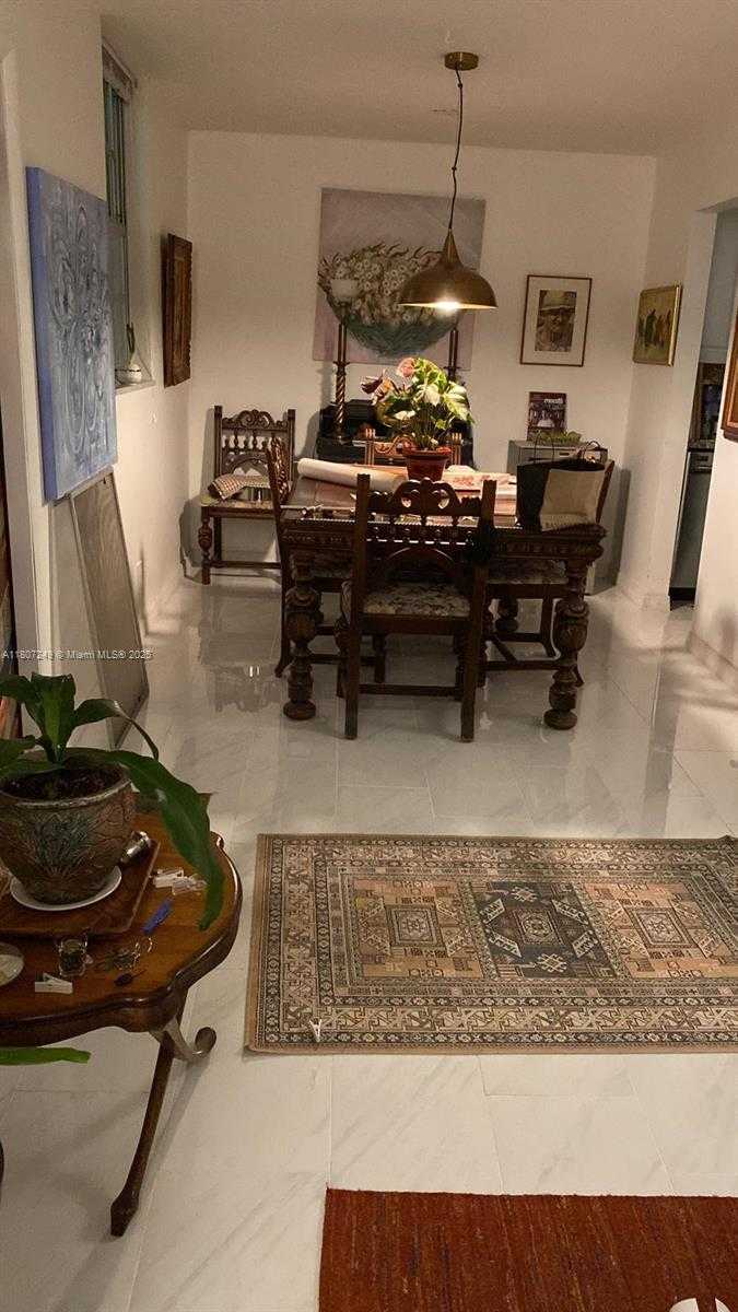 Small Image of 1811 JEFFERSON ST #607, Hollywood Number 4