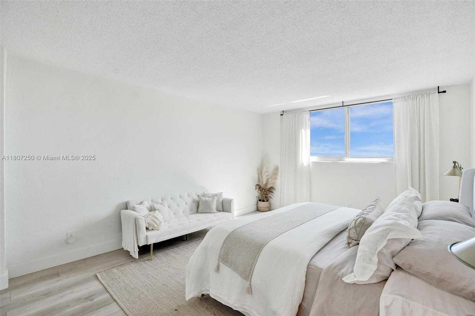 Small Image of 19380 COLLINS AVE #718, Sunny Isles Beach Number 13