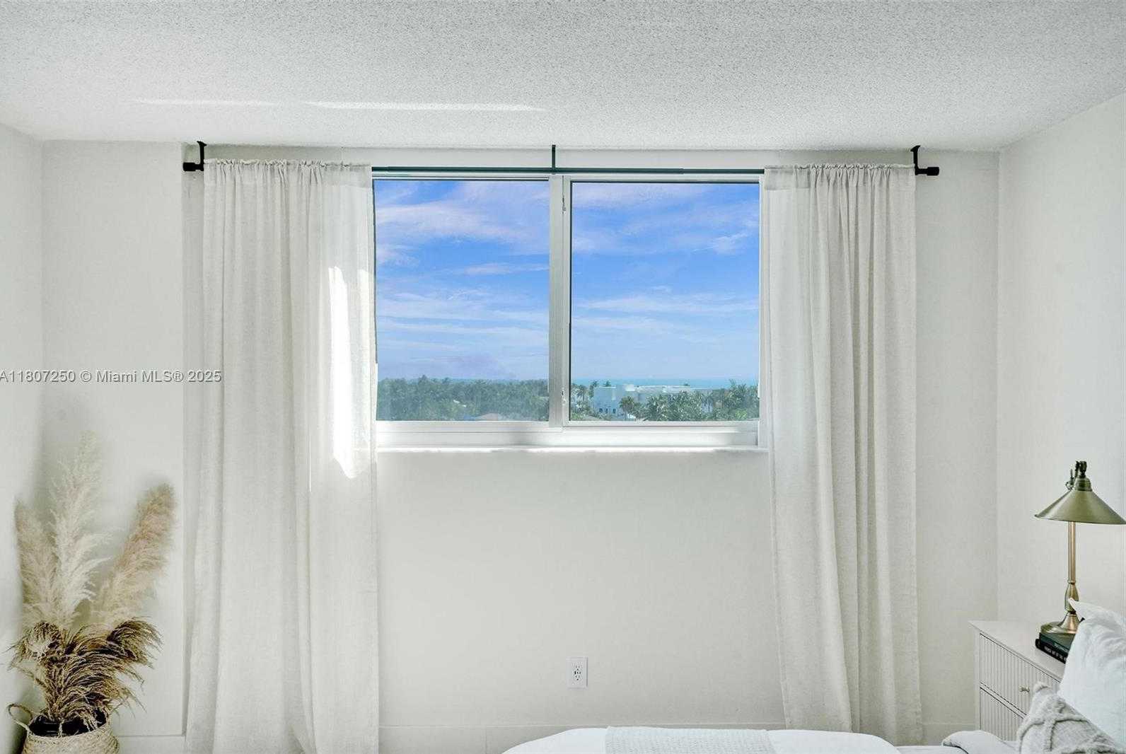 Small Image of 19380 COLLINS AVE #718, Sunny Isles Beach Number 14