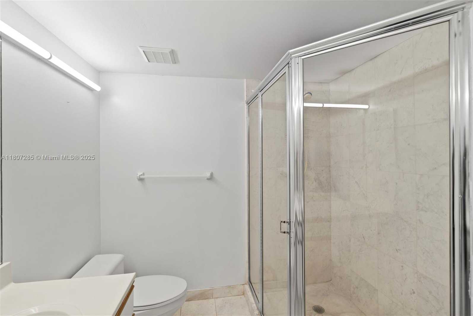 Small Image of 19195 NORTH EAST 36TH CT #1909, Aventura Number 16