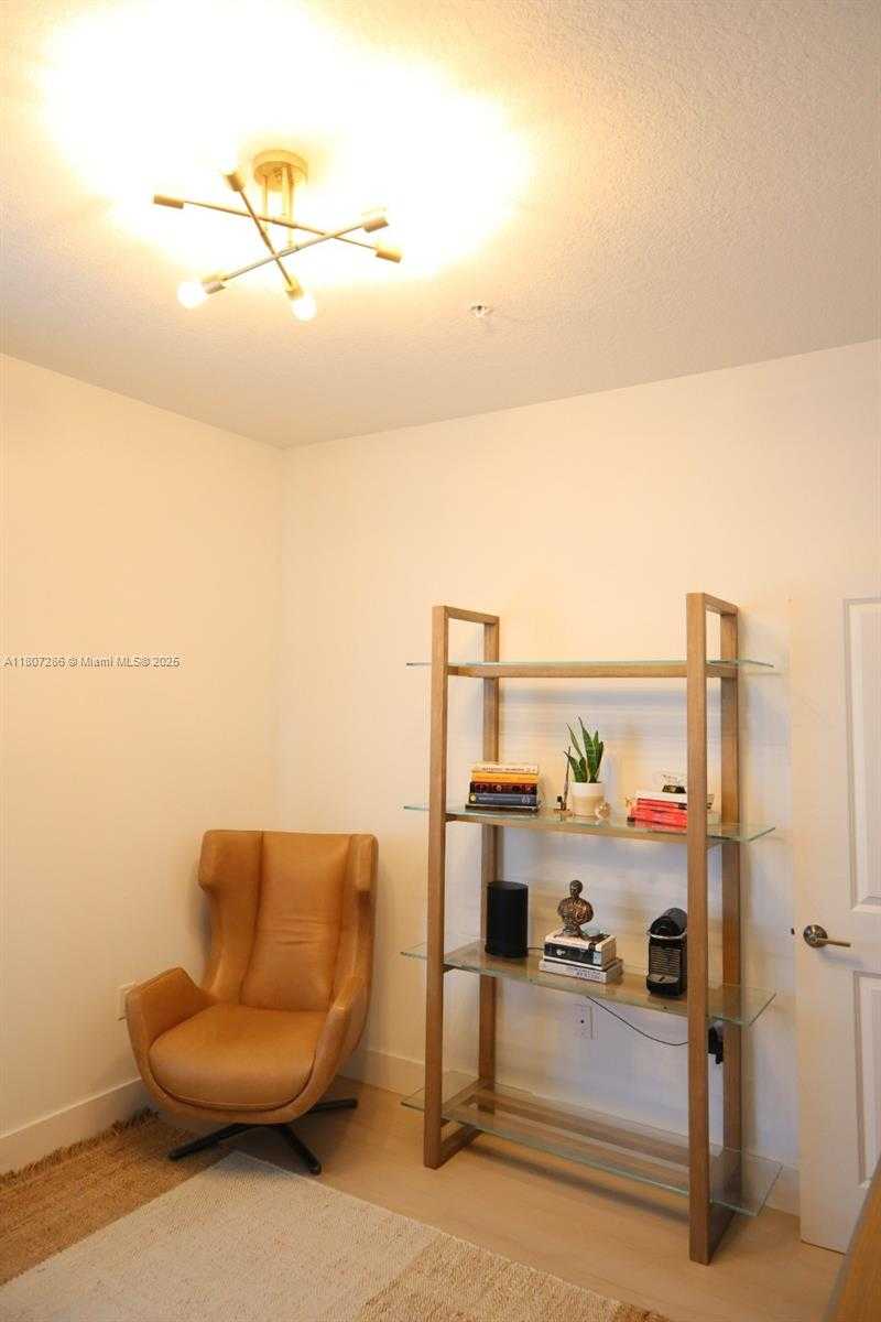 Small Image of 8201 NORTH WEST 41ST ST #D-402, Doral Number 23