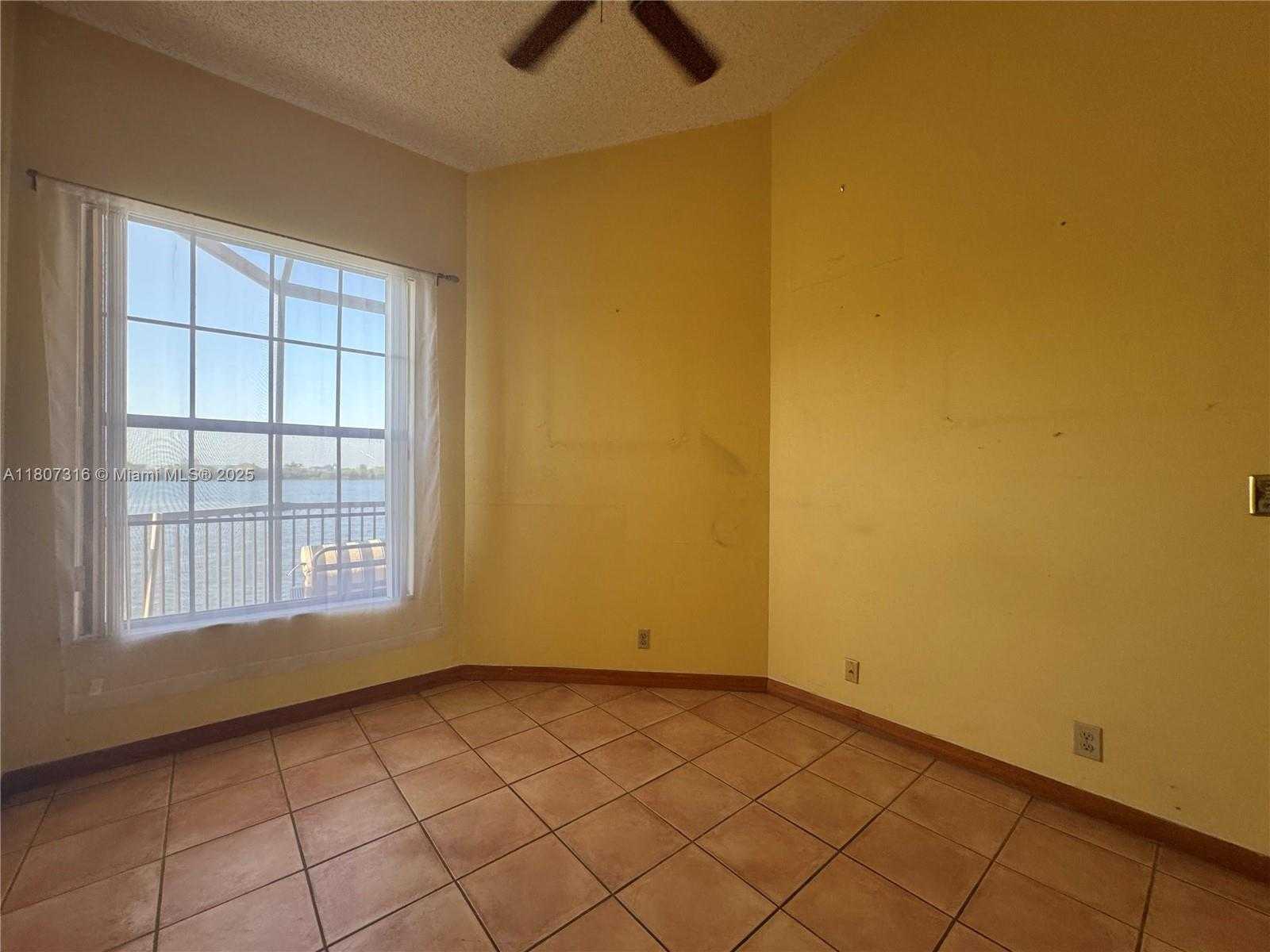 Small Image of 15569 NORTH MIAMI LAKEWAY N #204, Miami Lakes Number 15