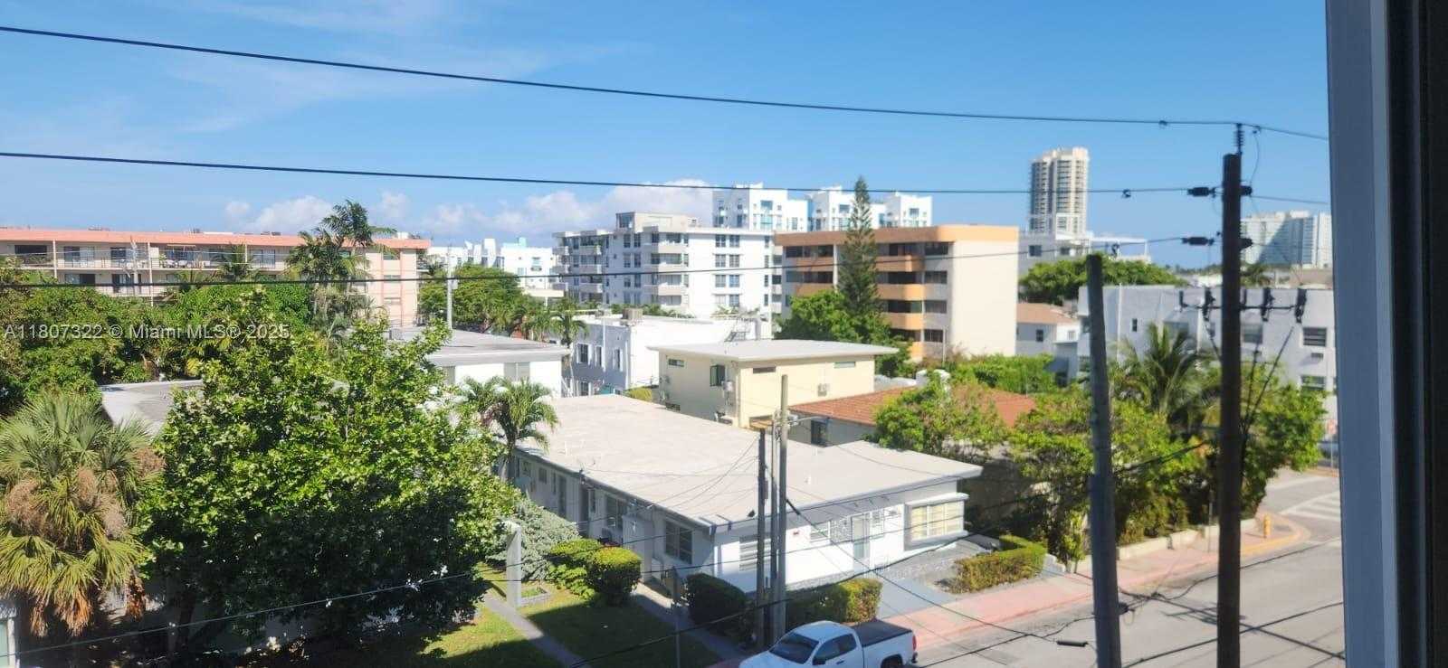 Small Image of 7850 BYRON AVE #403, Miami Beach Number 4