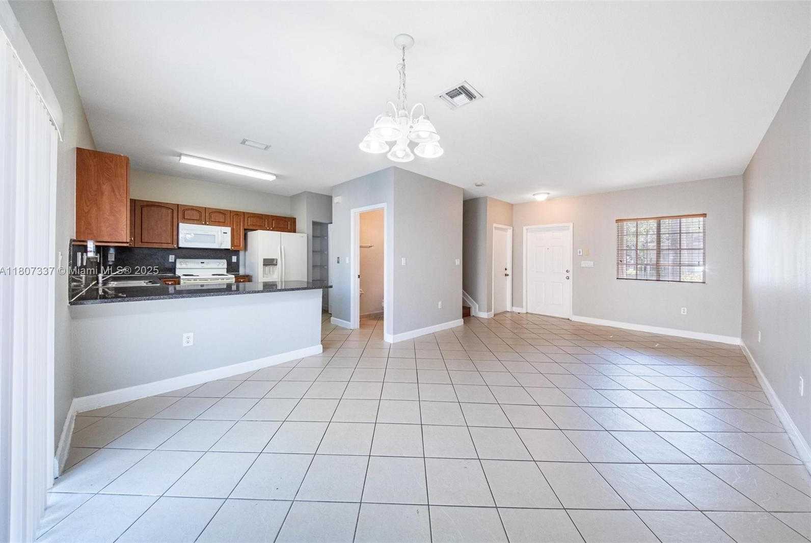 Small Image of 21485 SOUTH WEST 85TH PATH, Cutler Bay Number 12