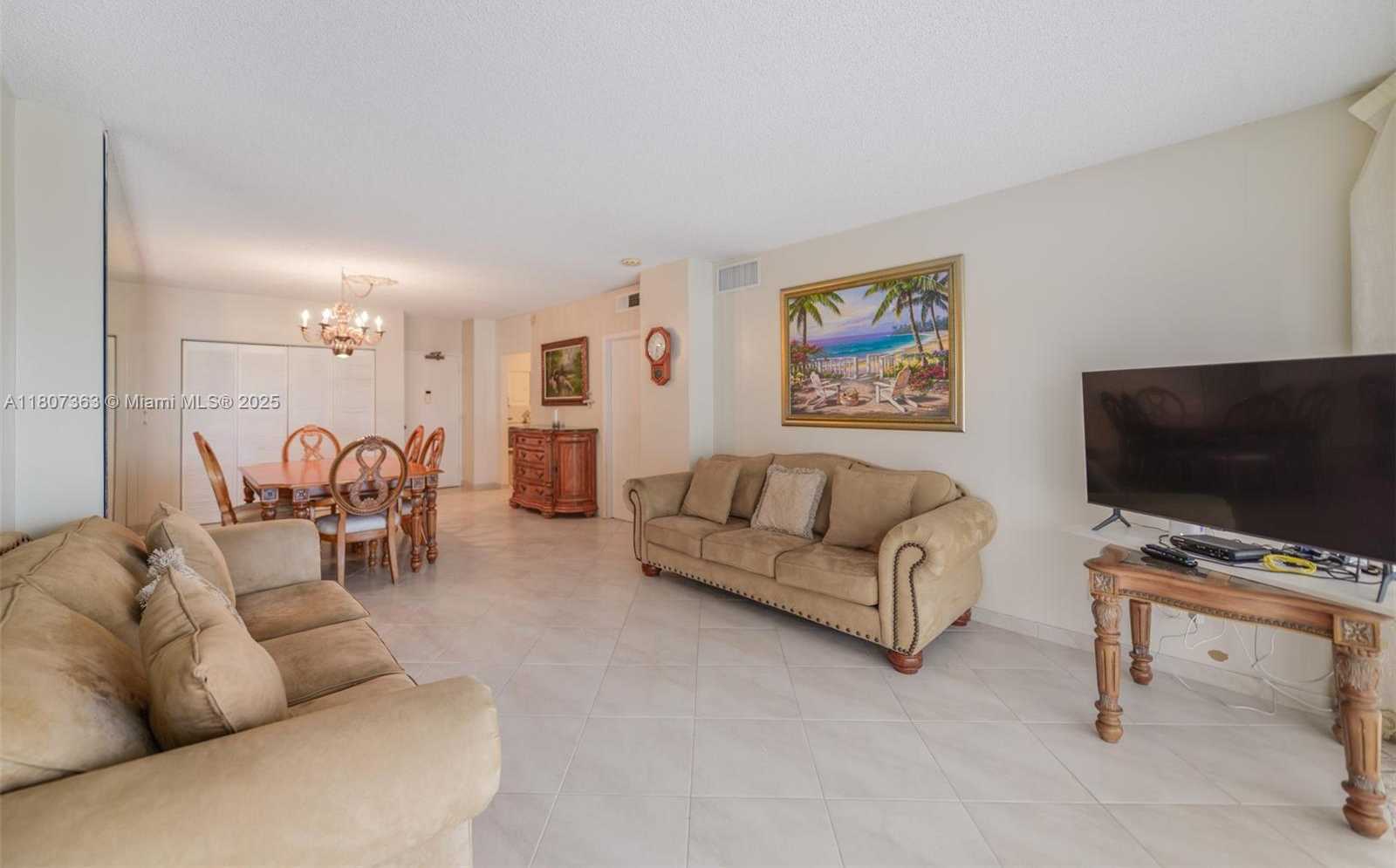 Small Image of 1950 SOUTH OCEAN DR #3L, Hallandale Beach Number 5