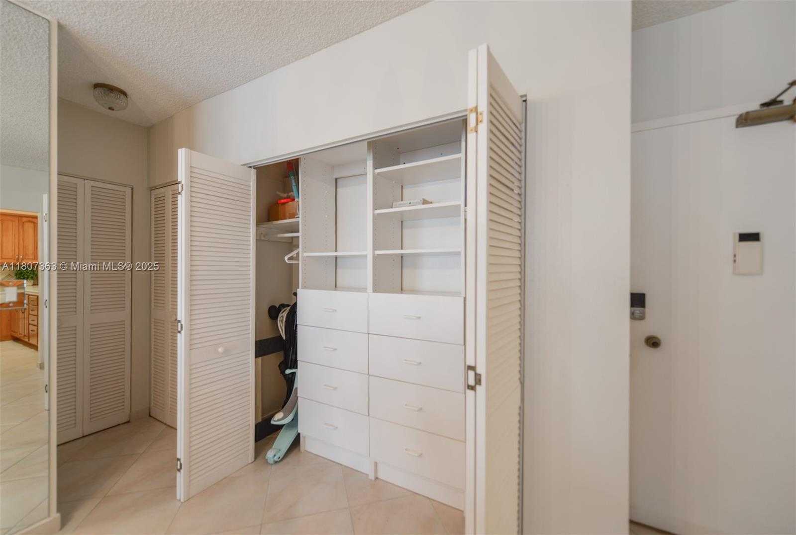 Small Image of 1950 SOUTH OCEAN DR #3L, Hallandale Beach Number 8