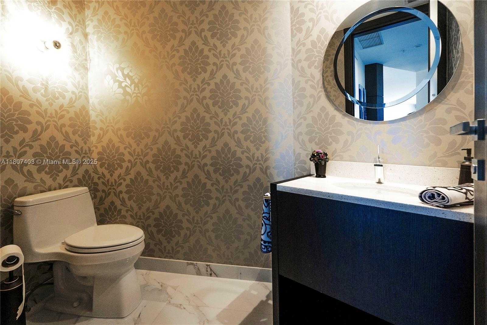 Small Image of 18201 COLLINS AVE #3909, Sunny Isles Beach Number 21