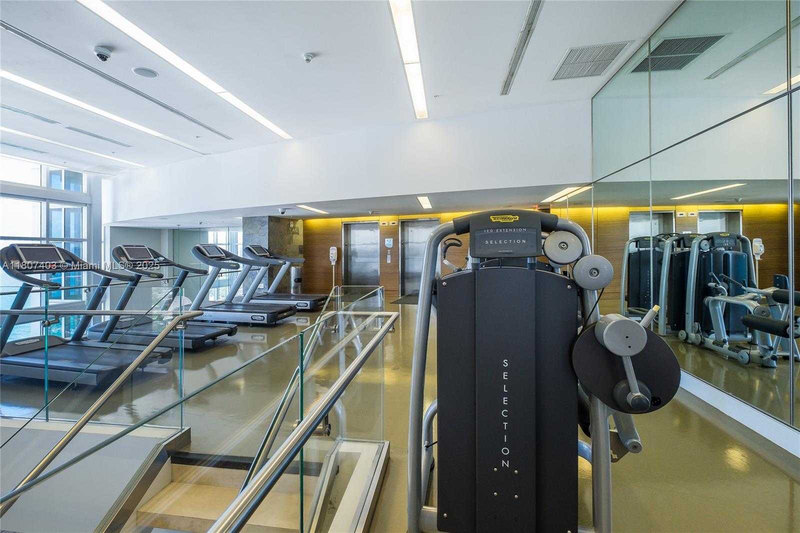 Small Image of 18201 COLLINS AVE #3909, Sunny Isles Beach Number 56