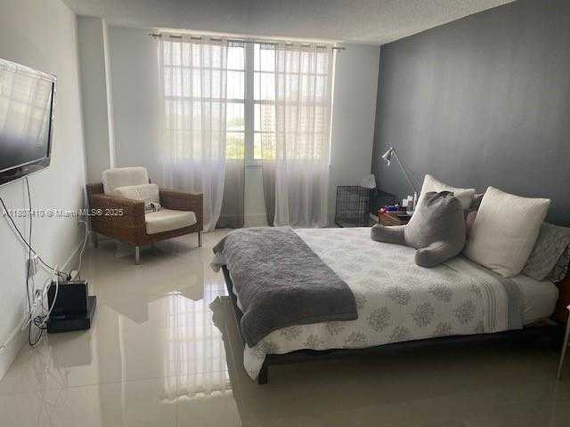 Small Image of 2801 NORTH EAST 183RD ST #1011W, Aventura Number 10