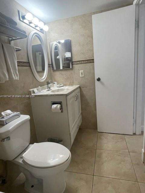 Small Image of 19201 COLLINS AVE #714, Sunny Isles Beach Number 17