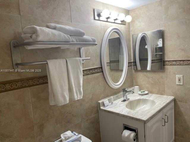 Small Image of 19201 COLLINS AVE #714, Sunny Isles Beach Number 18