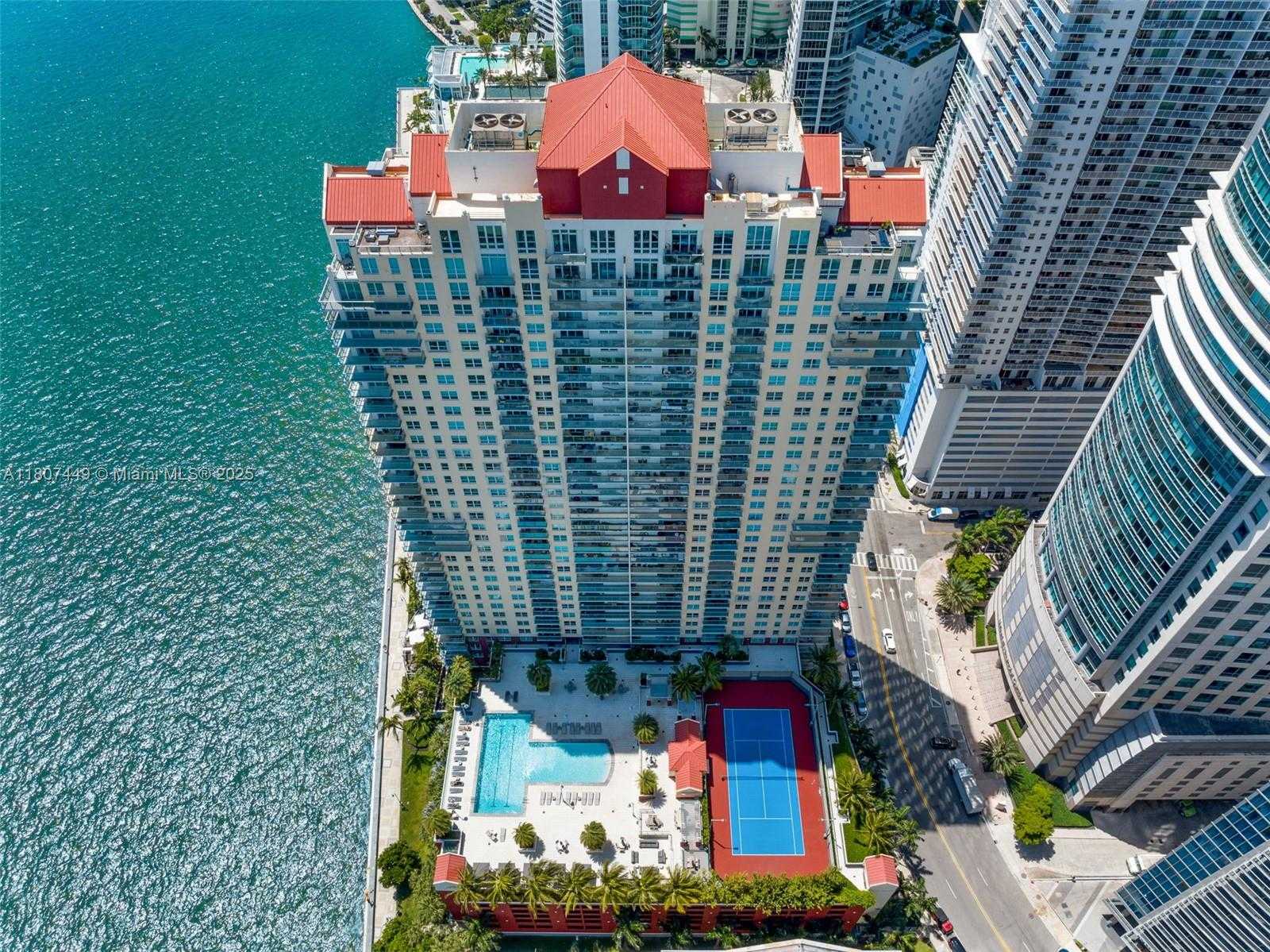 Small Image of 1155 BRICKELL BAY DR #2005, Miami Number 12