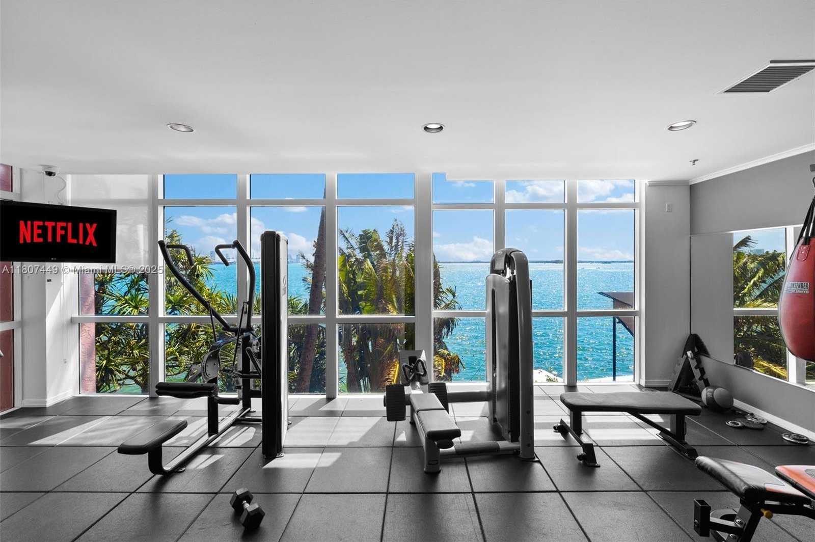 Small Image of 1155 BRICKELL BAY DR #2005, Miami Number 34
