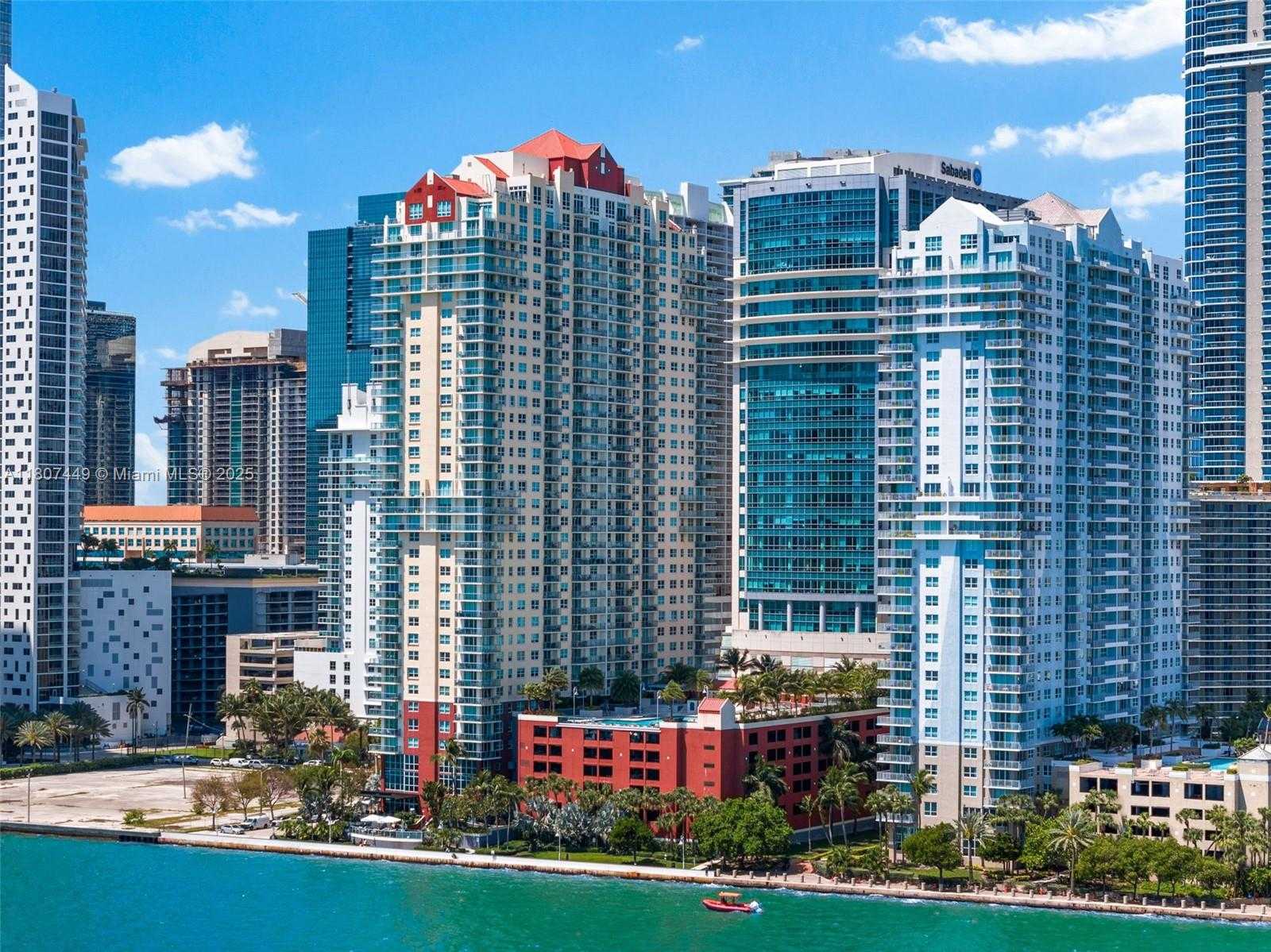 Small Image of 1155 BRICKELL BAY DR #2005, Miami Number 45