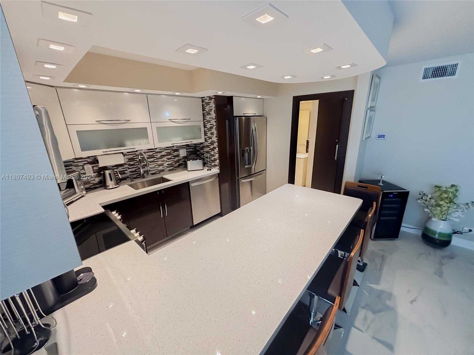 Small Image of 231 174TH ST #1505, Sunny Isles Beach Number 12