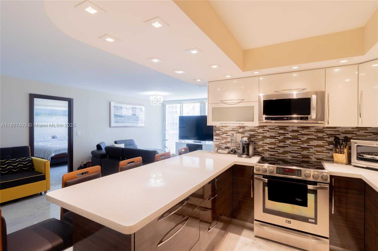 Small Image of 231 174TH ST #1505, Sunny Isles Beach Number 21