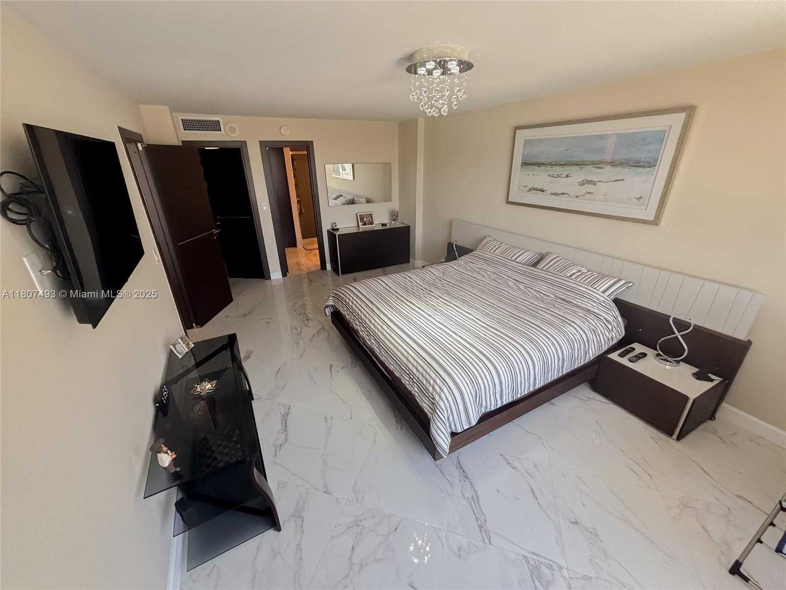 Small Image of 231 174TH ST #1505, Sunny Isles Beach Number 24