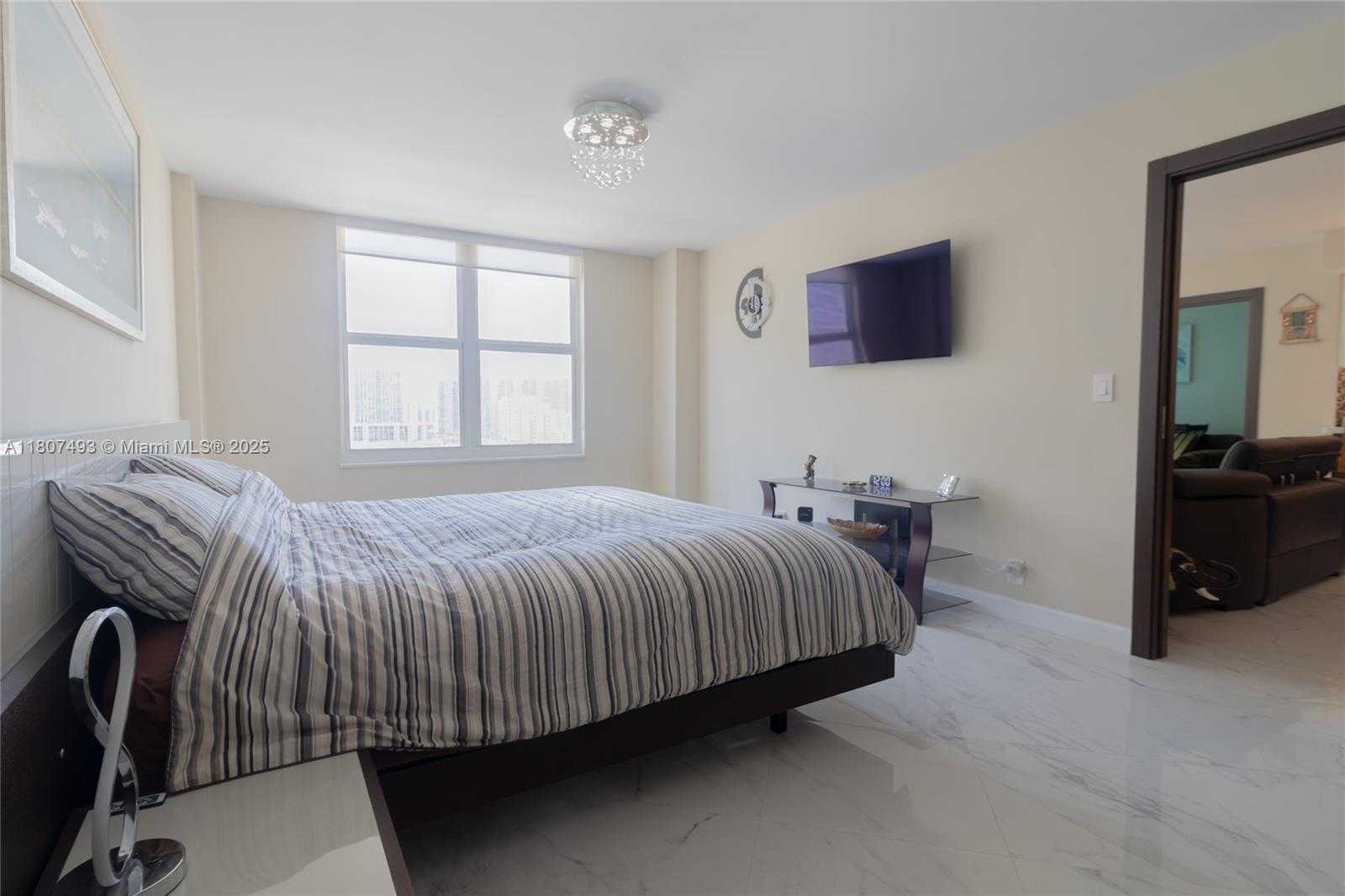Small Image of 231 174TH ST #1505, Sunny Isles Beach Number 44