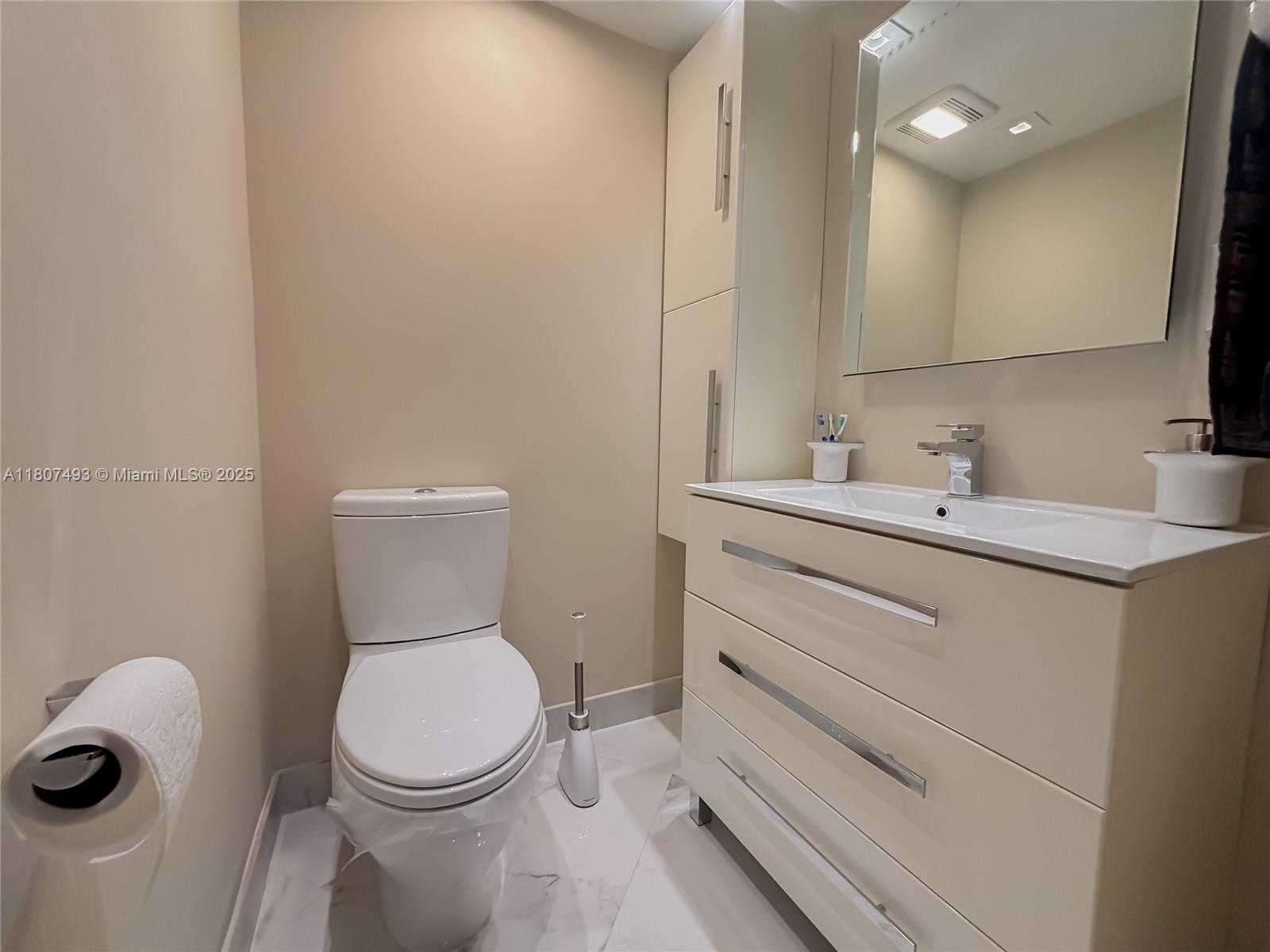 Small Image of 231 174TH ST #1505, Sunny Isles Beach Number 49