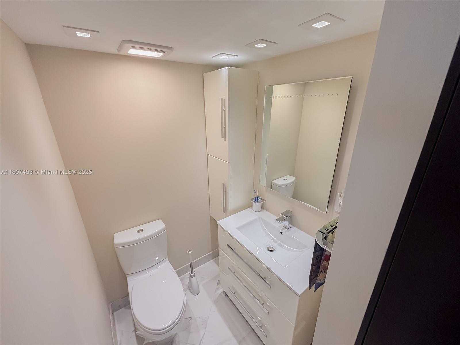 Small Image of 231 174TH ST #1505, Sunny Isles Beach Number 52
