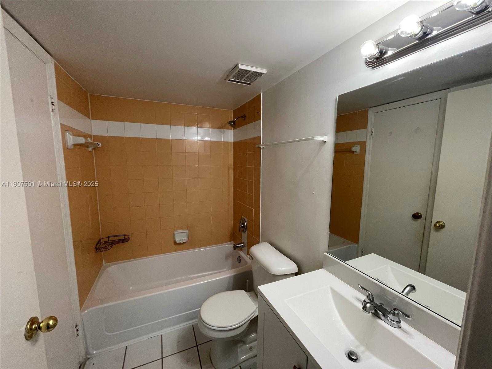 Small Image of 8670 NORTH WEST 6TH LN #4-103, Miami Number 15