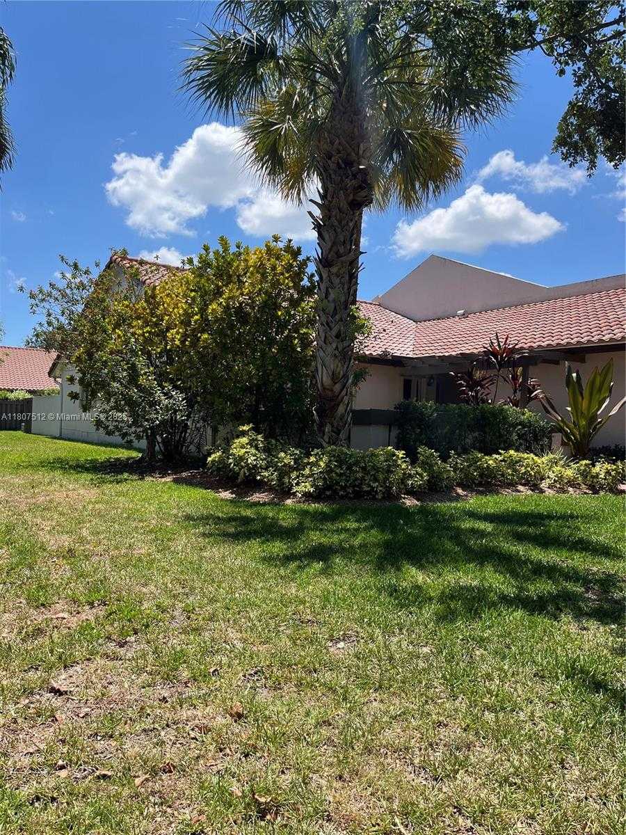 Small Image of 8573 SOUTH WEST 115TH CT, Miami Number 10