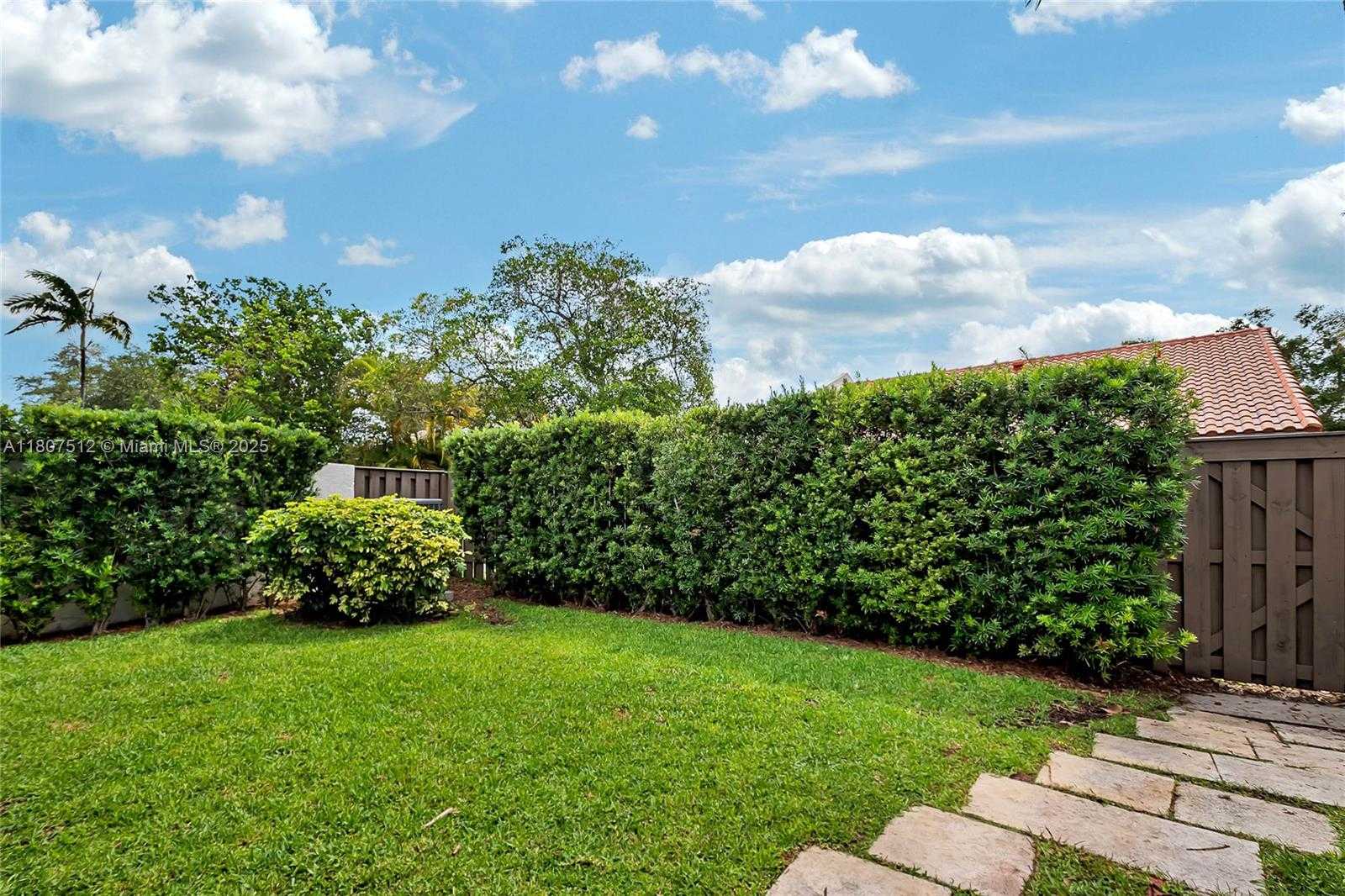 Small Image of 8573 SOUTH WEST 115TH CT, Miami Number 21