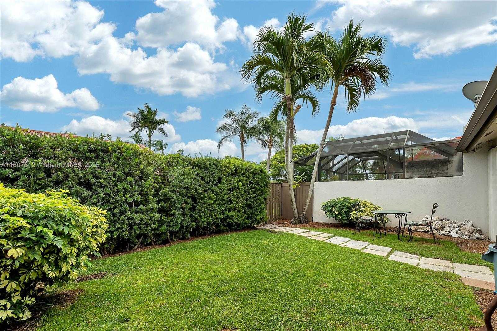 Small Image of 8573 SOUTH WEST 115TH CT, Miami Number 22