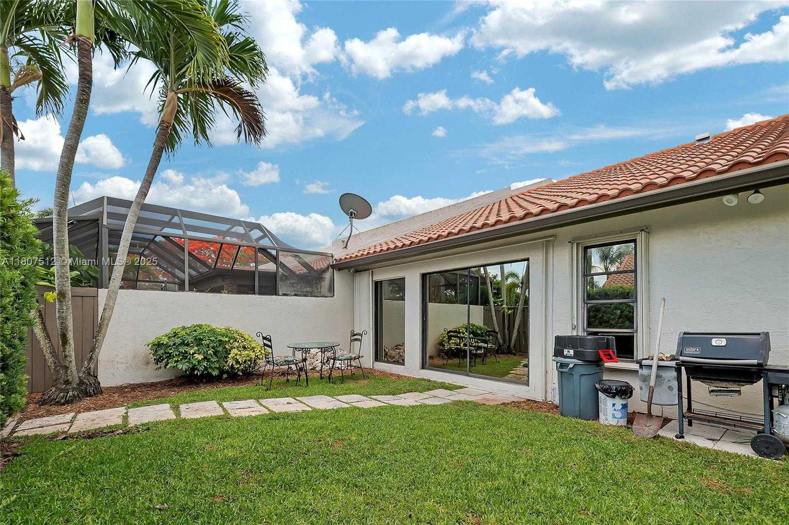 Small Image of 8573 SOUTH WEST 115TH CT, Miami Number 23
